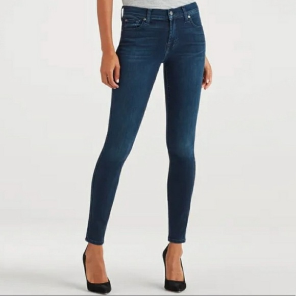 7 for all mankind Gwenevere sz29 dark blue wash w/intentional fading/distressing - Picture 12 of 12